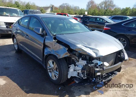 2019 Hyundai Elantra Sel z USA, uszkodzony, nr VIN 5NPD84LF3KH405177